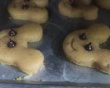 A picture of step 4 of Chocolate chip cookies.