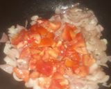 A picture of step 2 of Mushroom in red thai gravy.