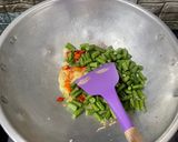 Foto langkah ke 3 dari resep Oseng Kacang Panjang dan Tempe.