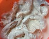 Foto langkah ke 2 dari resep Udang Crispy Asam Manis.