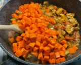 Une image de l'étape 19 de Lentilles Vertes au Veau, Carottes, Tomates et Ananas.