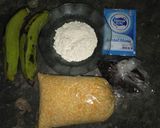 Foto langkah ke 1 dari resep Banana nuggets.