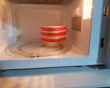 Foto del paso 2 de la receta: Pancito con harina de almendras y avena en microondas