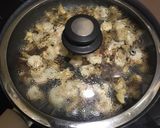 Foto del paso 7 de la receta Tostada de pan con revuelto de setas