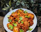 A picture of step 5 of Lasaniya batata.