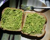 A picture of step 5 of Carrot sandwich.
