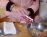 Foto del paso 1 de la receta: Coca de mollitas con chocolate