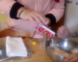Foto del paso 1 de la receta: Coca de mollitas con chocolate