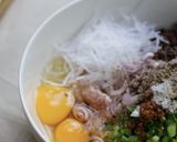 Hình bước làm 2 của món Chả trứng nướng cách thủy