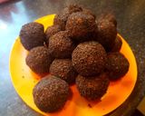 Sütőtökgolyók kekszmorzsában (Halloween-ra 👀) recept fázis 7 fotója