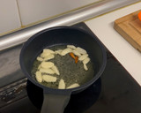 Foto del paso 4 de la receta: Merluza al horno