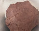 A picture of step 5 of Choco vanilla pinwheel.
