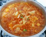 Foto langkah ke 9 dari resep Kimchi Jjaguli, Yg doyan Kimchi Jjigae wajib banget coba. Super.