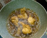 Foto langkah ke 4 dari resep Ayam goreng lengkuas.