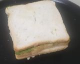 વેજ પનીર ચીઝી સેન્ડવીચ (Veg Paneer Cheesy Sandwich Recipe In Gujarati) રેસીપી સ્ટેપ5ફોટો