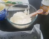 A picture of step 1 of Homemade nutty popsicles.