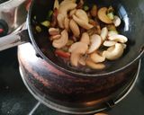 A picture of step 3 of Dudhi Halwa.