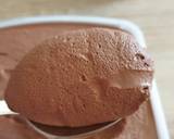 Chocolate mousse with cream and egg yolk recipe step 10 photo