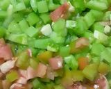 हिरव्या टोमॅटोची मुगडाळ घालून भाजी (Green Tomato Moongdal Bhaji Recipe In Marathi) रेसिपी स्टेप 1 फोटो 