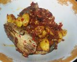Foto langkah ke 3 dari resep Sambal kasar ikan kentang.