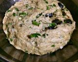 صورة لخطوة 2 من وصفة Crunchy Vegetables 🍞 bread