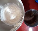 Foto del paso 2 de la receta Helado de Nocilla con trocitos de chocolate