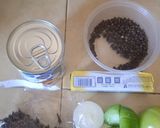 A picture of step 2 of Capirotada de Leche.