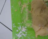 Foto langkah ke 2 dari resep Stik keju simple  ACI / TEPUNG TAPIOKA / TEPUNG KANJI.