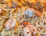 Foto langkah ke 4 dari resep Spaghetti Aglio Olio Udang.