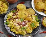 A picture of step 13 of Matar/Peas Chaat with Hoemade Fenugreek Masala Puri.