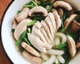 Hình bước làm 4 của món Bánh Canh Gà Nấm Hẹ