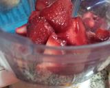 Foto del paso 2 de la receta: Helado de frutilla