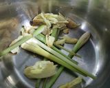 Hình bước làm 1 của món Nước tía tô gừng sả