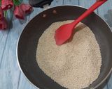 A picture of step 1 of Til Gud Nariyal Barfi.