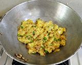 A picture of step 4 of Pav Bhaji.