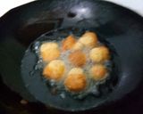 A picture of step 4 of (Bottle gourd) Lauki kofta with lachha paratha.