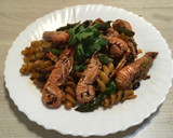 Foto del paso 5 de la receta: Pasta de cigala con espárragos