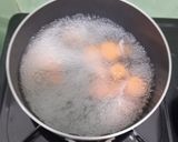 Foto langkah ke 2 dari resep Sop Kilat Sayur Telur.