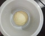 Foto langkah ke 2 dari resep Bomboloni isi vanilla pastry cream.