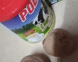 A picture of step 1 of Chikoo Chaat.