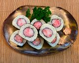 A picture of step 6 of Japanese Flag 🇯🇵 Roll Sushi.