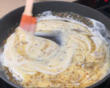 Foto del paso 4 de la receta: Merluza confitada con salsa de mostaza y miel