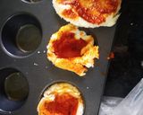 A picture of step 4 of Pizza cups.