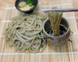 Hình bước làm 4 của món Mì Lạnh Soba Trà Xanh