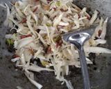 Foto langkah ke 5 dari resep Oseng Jamur Tiram.