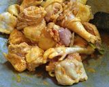 Foto langkah ke 3 dari resep Ayam kampung Kuah kuning.