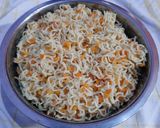 Foto langkah ke 2 dari resep Isian jalangkote dari mie.
