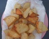 صورة لخطوة 3 من وصفة بطاطس بالثوم والكزبرة 🥔🥔🥔