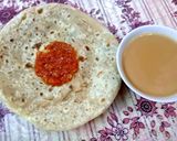 A picture of step 12 of Aalu Ka Paratha with Tamater ki chatni.