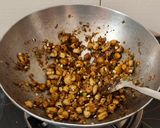 गार्लिक मशरूम (खुंभी) (garlic mushroom reicpe in Hindi) रेसिपी चरण 4 फोटो